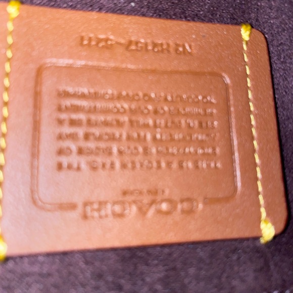 ✨Coach Madison Shoulder Bag ✨ - Picture 6 of 16